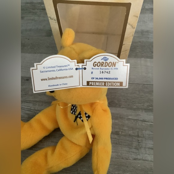 Limited Treasures Premier Edition Jeff GORDON Bear NASCAR with original tags - Picture 4 of 5